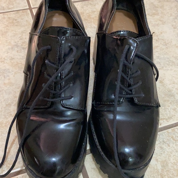 Zara shoes - Picture 2 of 4